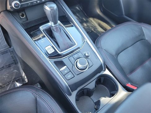 Certified 2022 MAZDA CX-5 Carbon Edition image 27