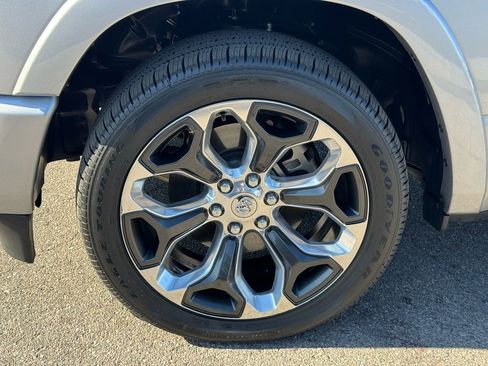 Used 2021 RAM 1500 Limited w/ Advanced Safety Group AWD/4WD image 11