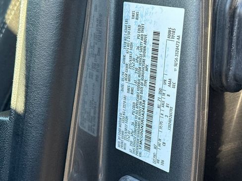 Certified 2024 Ford Escape Active image 29