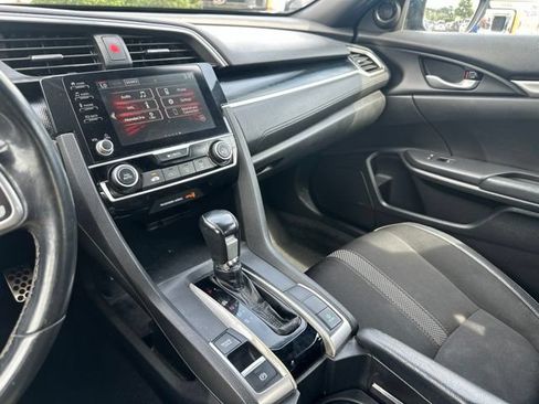 Used 2019 Honda Civic Sport image 15