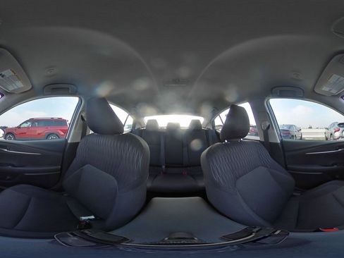 Used 2025 Toyota Camry LE image 41