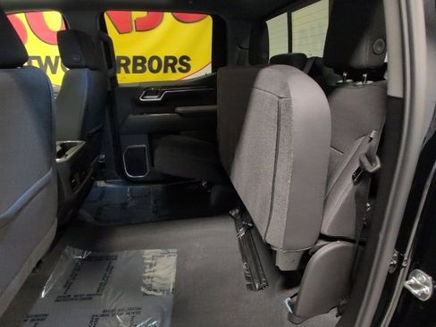 New 2026 Chevrolet Silverado 1500 RST w/ Dark Appearance Package image 35