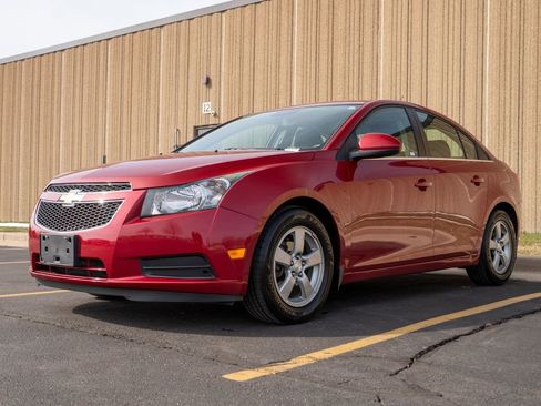 Certified 2013 Chevrolet Cruze LT image 4
