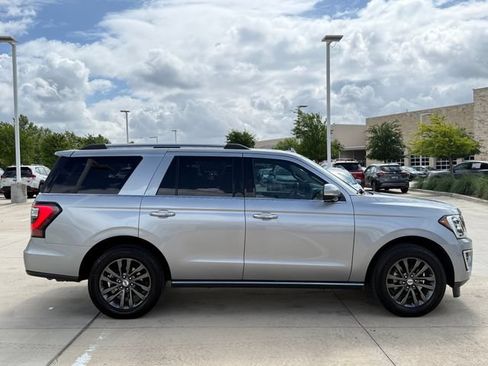 Used 2021 Ford Expedition Limited AWD/4WD image 5