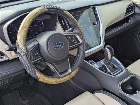 Used 2020 Subaru Outback Limited image 9
