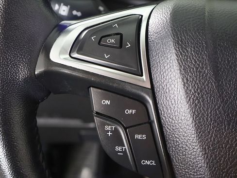 Used 2024 Ford Edge SEL AWD/4WD image 40