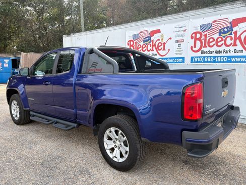 Used 2017 Chevrolet Colorado LT image 8
