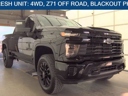 Used 2025 Chevrolet Silverado 2500 Custom w/ Custom Value Package