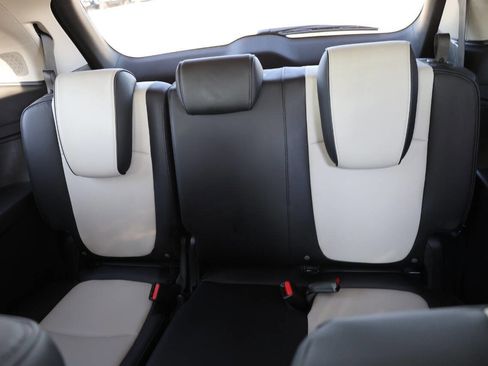 Used 2025 Honda Odyssey Elite image 17