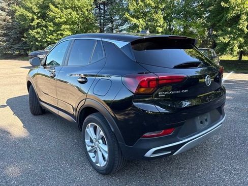 Used 2023 Buick Encore GX Preferred w/ Cold Weather Comfort Package AWD/4WD image 4