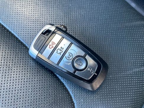 Used 2018 Ford Edge Titanium w/ Equipment Group 301A image 33