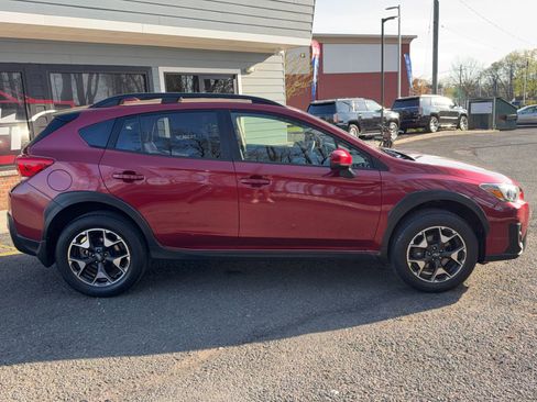 Used 2019 Subaru Crosstrek 2.0i Premium image 4