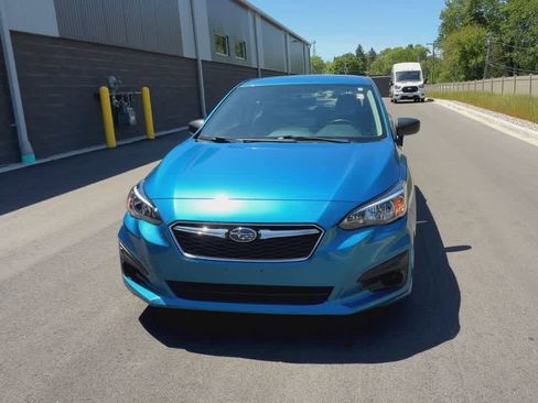 Used 2017 Subaru Impreza 2.0i AWD/4WD image 3