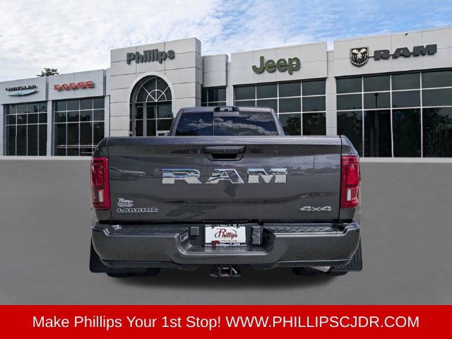 Certified 2025 RAM 3500 Laramie w/ Max Tow Package AWD/4WD image 4