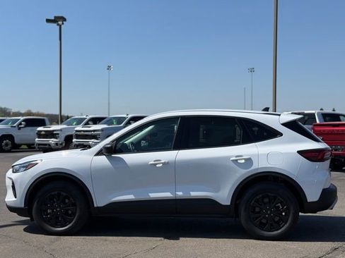 Used 2025 Ford Escape Active w/ Cold Weather Package AWD/4WD image 36