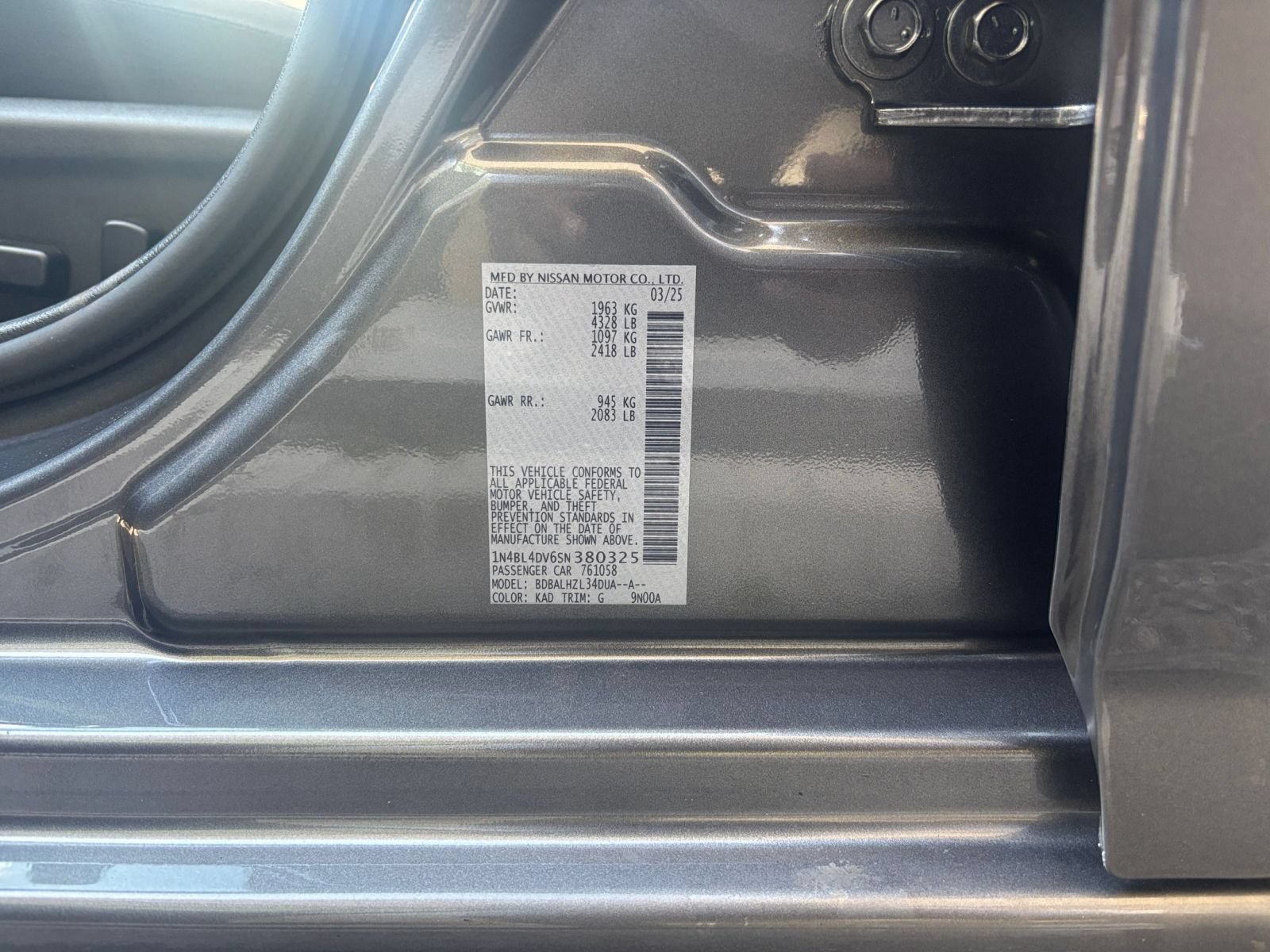 Used 2025 Nissan Altima 2.5 SV FWD image 27