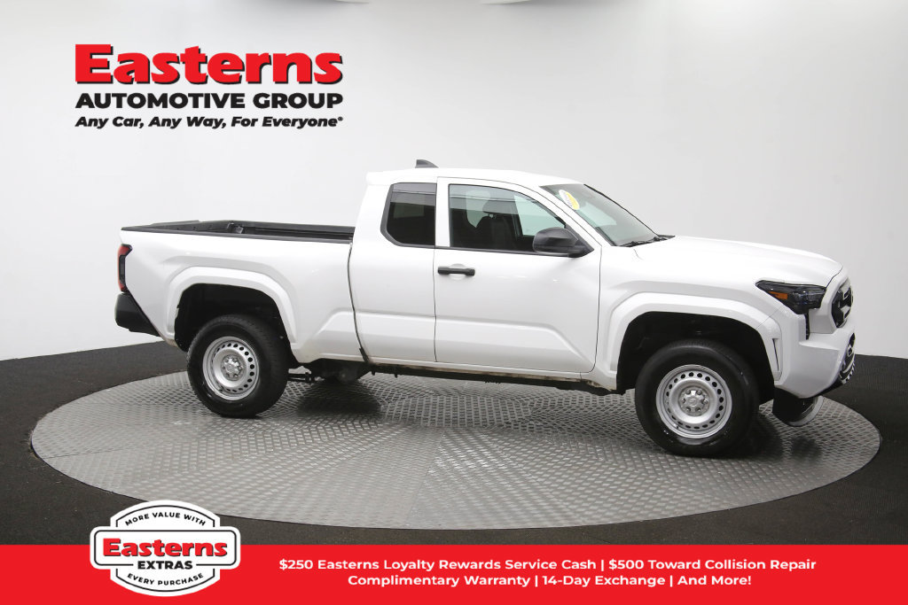 Used 2025 Toyota Tacoma SR RWD image 45