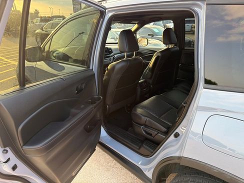 Used 2022 Honda Passport Elite image 15