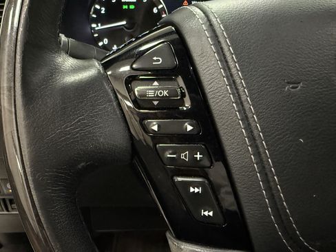 Used 2023 INFINITI QX80 Sensory w/ All-Season Package RWD image 20