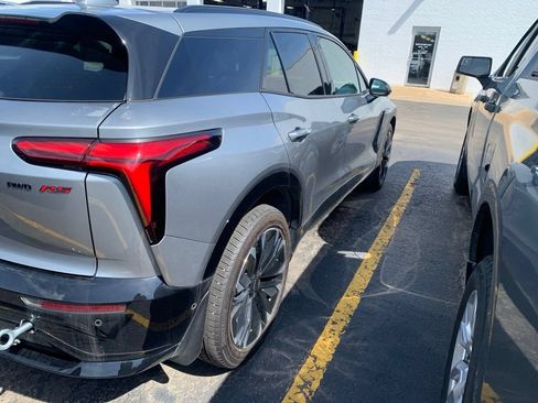 Used 2025 Chevrolet Blazer EV RS w/ Super Cruise Package AWD/4WD image 6