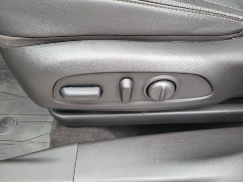 Used 2020 Buick Encore GX Select FWD image 22