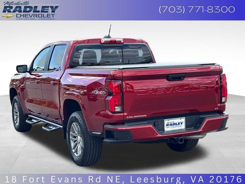 Used 2024 Chevrolet Colorado LT w/ LT Convenience Package III image 3