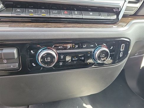 New 2025 GMC Sierra 1500 SLE w/ X31 Off-Road Package image 26