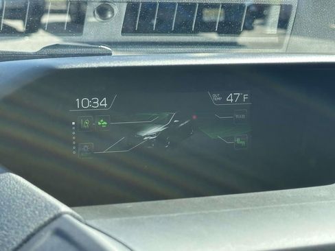 Certified 2023 Subaru Crosstrek 2.5i Limited w/ Moonroof Package image 24