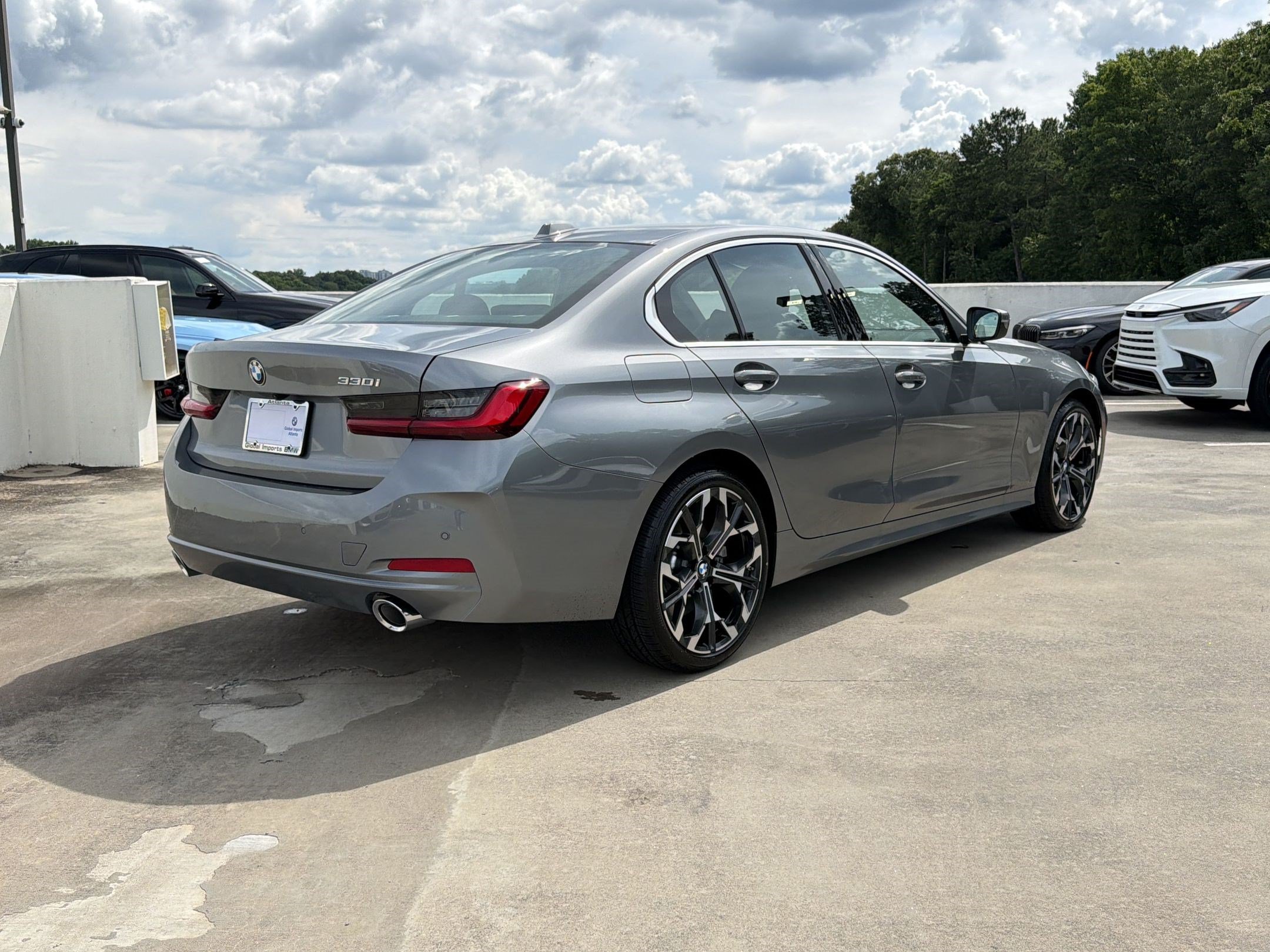 Used 2026 BMW 330i Sedan w/ Convenience Package RWD image 7