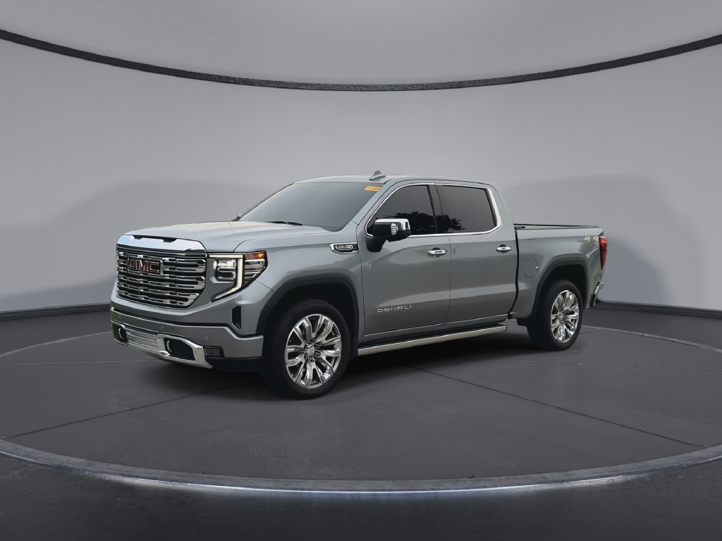 Used 2025 GMC Sierra 1500 Denali w/ Denali Reserve Package AWD/4WD image 4