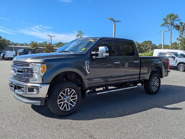 Used 2017 Ford F350 Lariat w/ Chrome Package AWD/4WD image 7