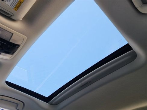 Used 2023 Lexus GX 460 Premium image 19