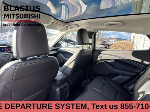 Used 2025 Ford Mustang Mach-E Premium image 19