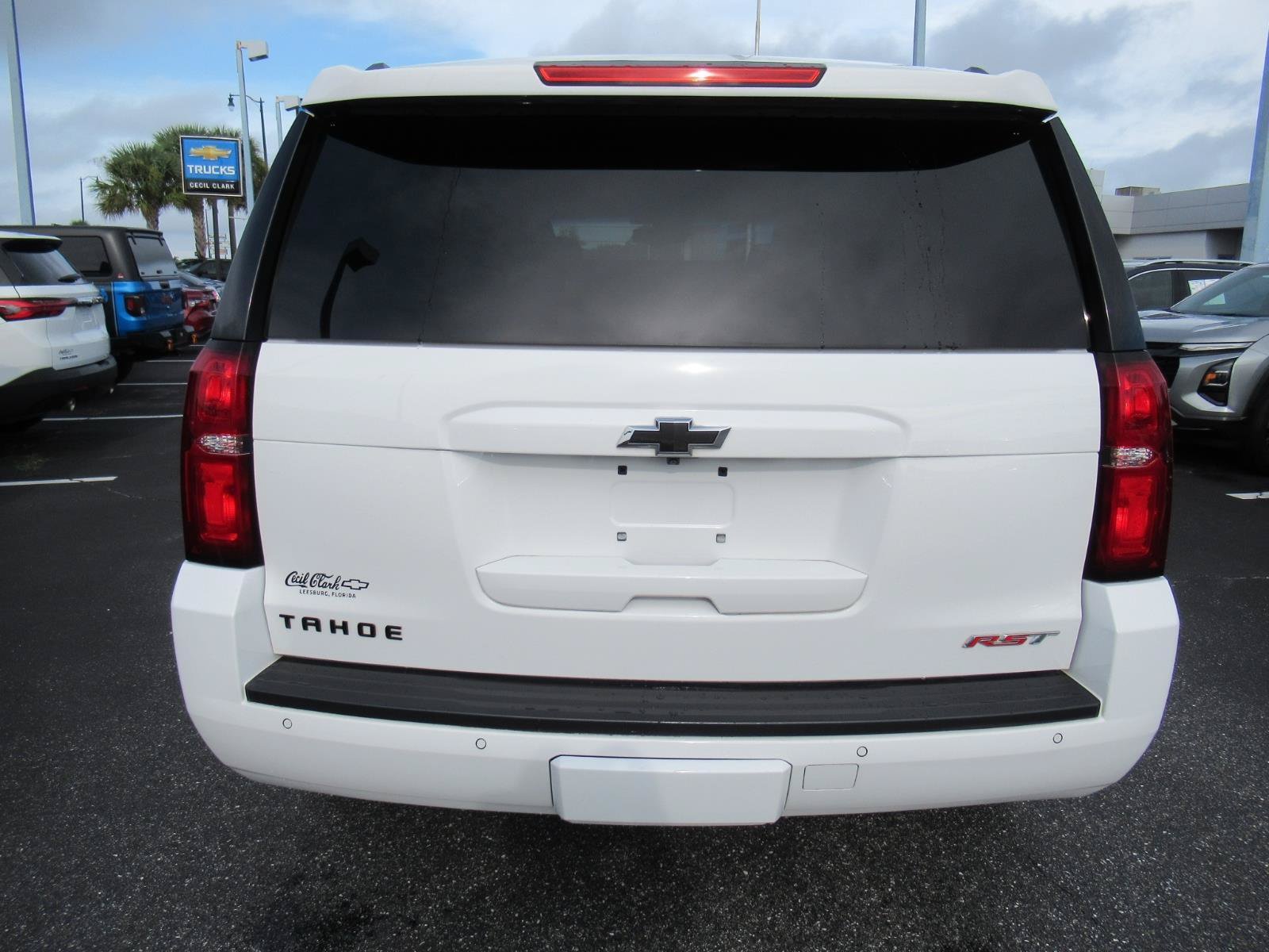 Used 2020 Chevrolet Tahoe LT w/ RST Edition RWD image 6