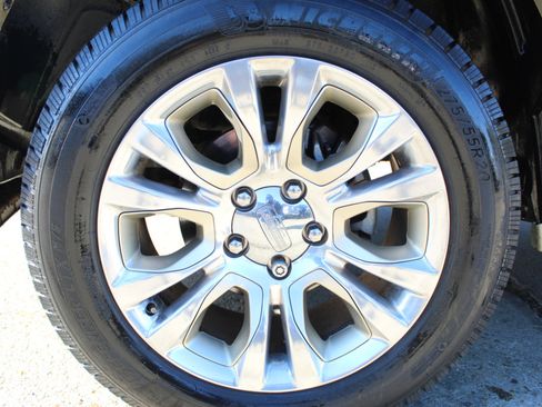 Used 2015 RAM 1500 Laramie Longhorn w/ Convenience Group image 37