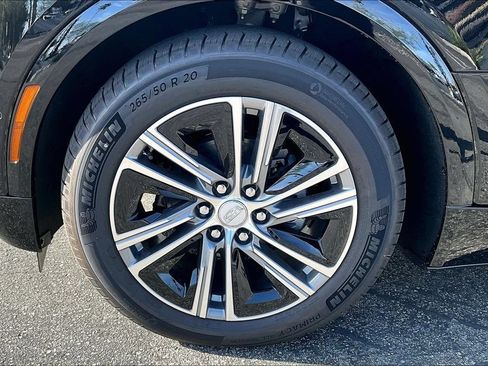 New 2026 Cadillac Lyriq Luxury w/ LPO, Floor Liner Package AWD/4WD image 13