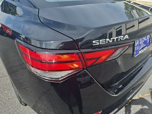 Used 2024 Nissan Sentra SV FWD image 33