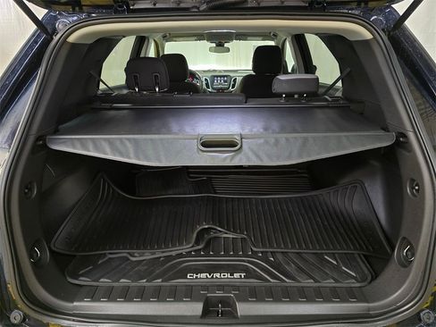 Used 2020 Chevrolet Equinox LT image 14