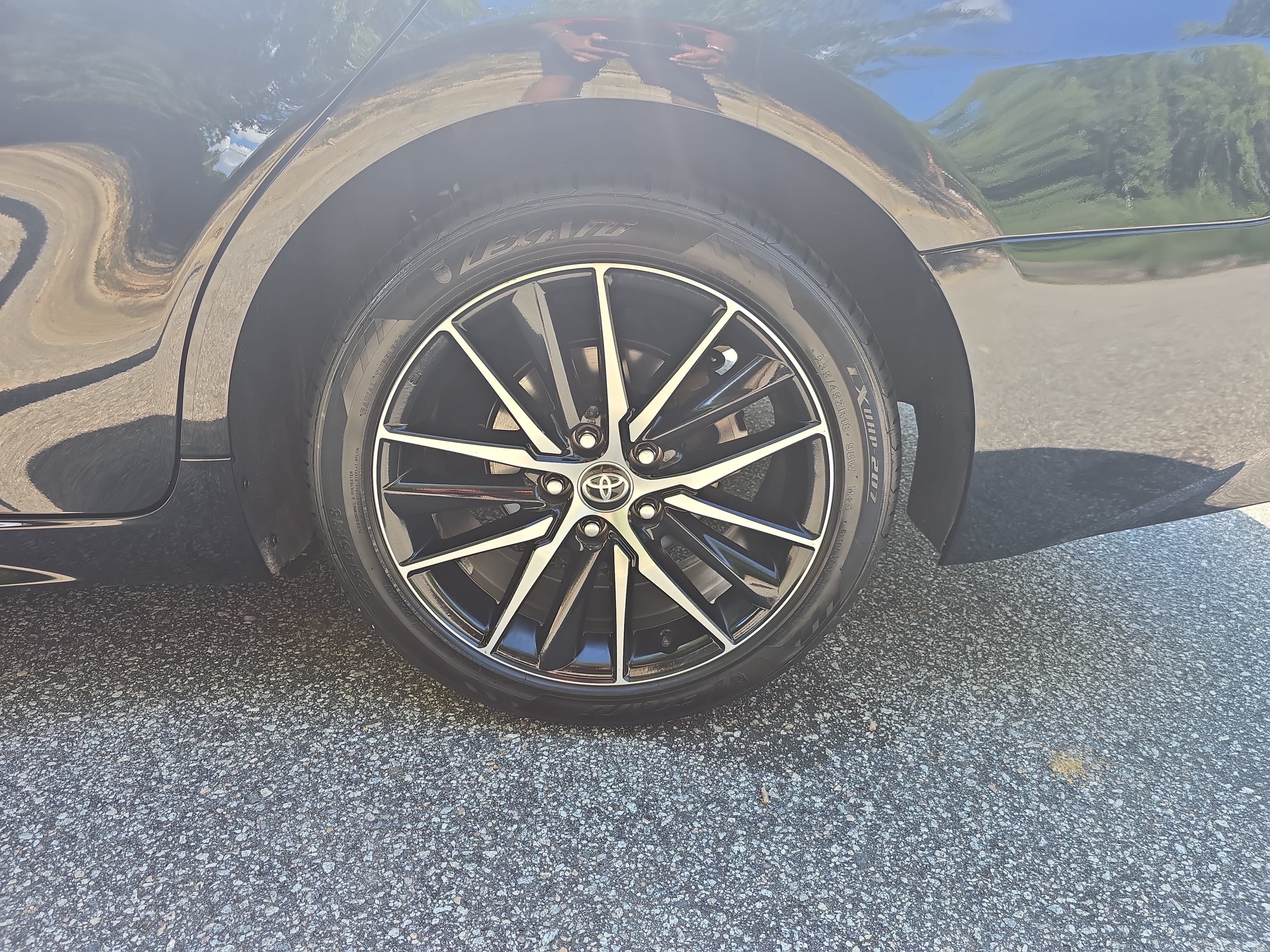 Used 2024 Toyota Camry SE FWD image 33