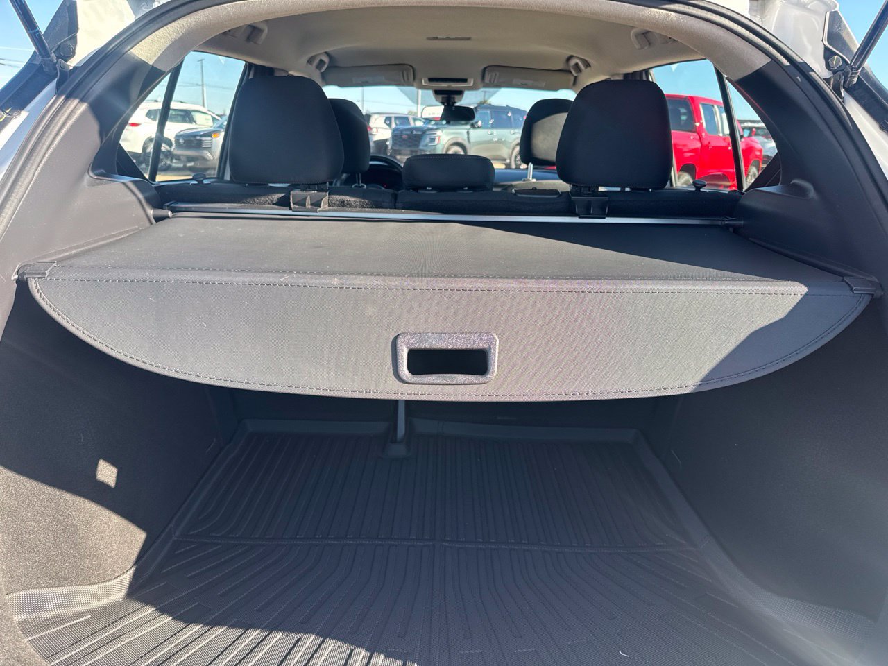 Certified 2023 Nissan Kicks SR w/ Exterior Package FWD image 34