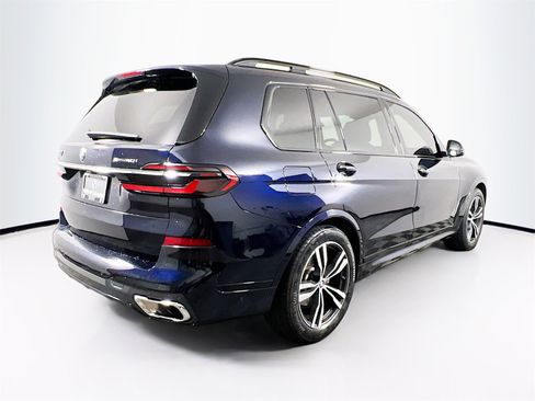 Used 2023 BMW X7 xDrive40i w/ Executive Package image 7
