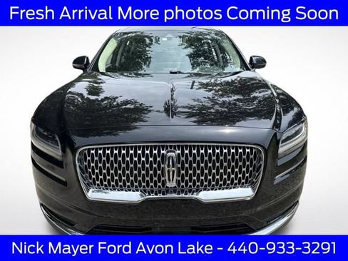 Used 2023 Lincoln Nautilus AWD w/ Premium Package image 3