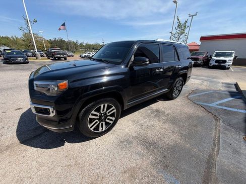 Used 2021 Toyota 4Runner Limited image 3
