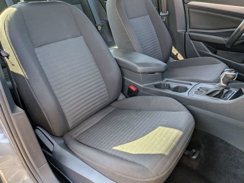 Used 2024 Volkswagen Jetta S FWD image 32