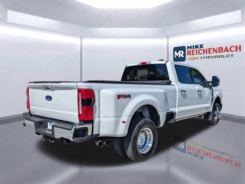Used 2024 Ford F350 Lariat w/ Lariat Ultimate Package AWD/4WD image 4
