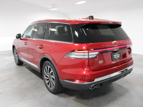 New 2026 Lincoln Aviator 2WD image 6