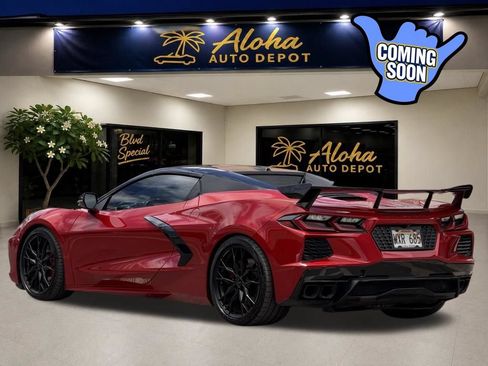 Used 2023 Chevrolet Corvette Stingray Premium Conv w/ Z51 Performance Package RWD image 3