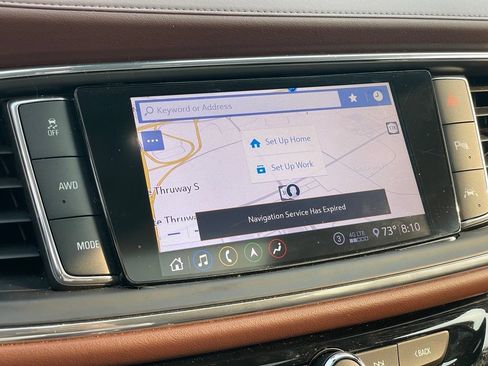 Used 2020 Buick Enclave Avenir w/ Avenir Technology Package AWD/4WD image 19