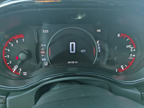 Used 2022 Dodge Durango R/T w/ Hemi Orange Plus Package image 33