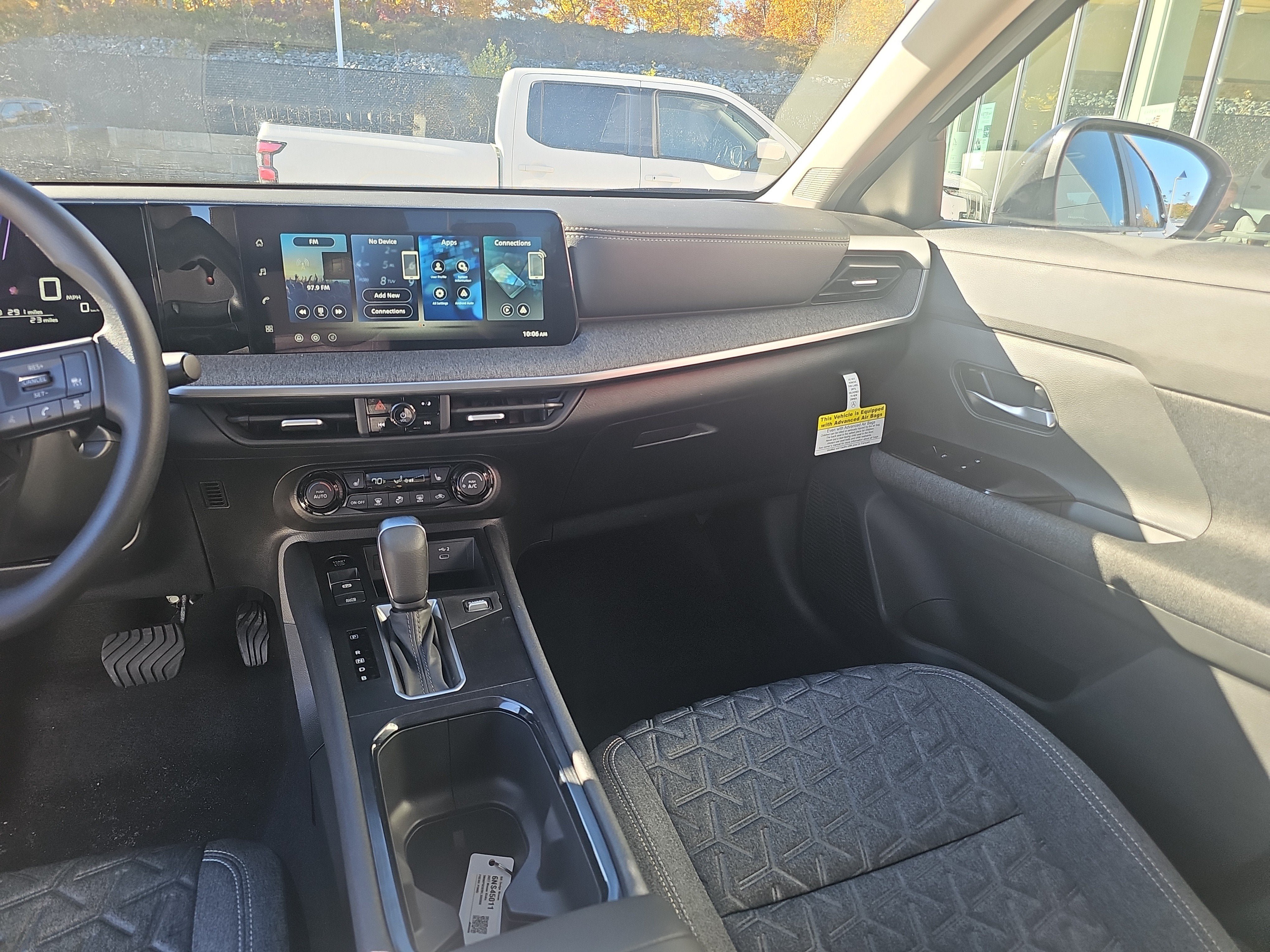 New 2027 Nissan Kicks SV w/ SV Premium Package AWD/4WD image 19